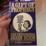 Political Books - thumbnail 7 of 11