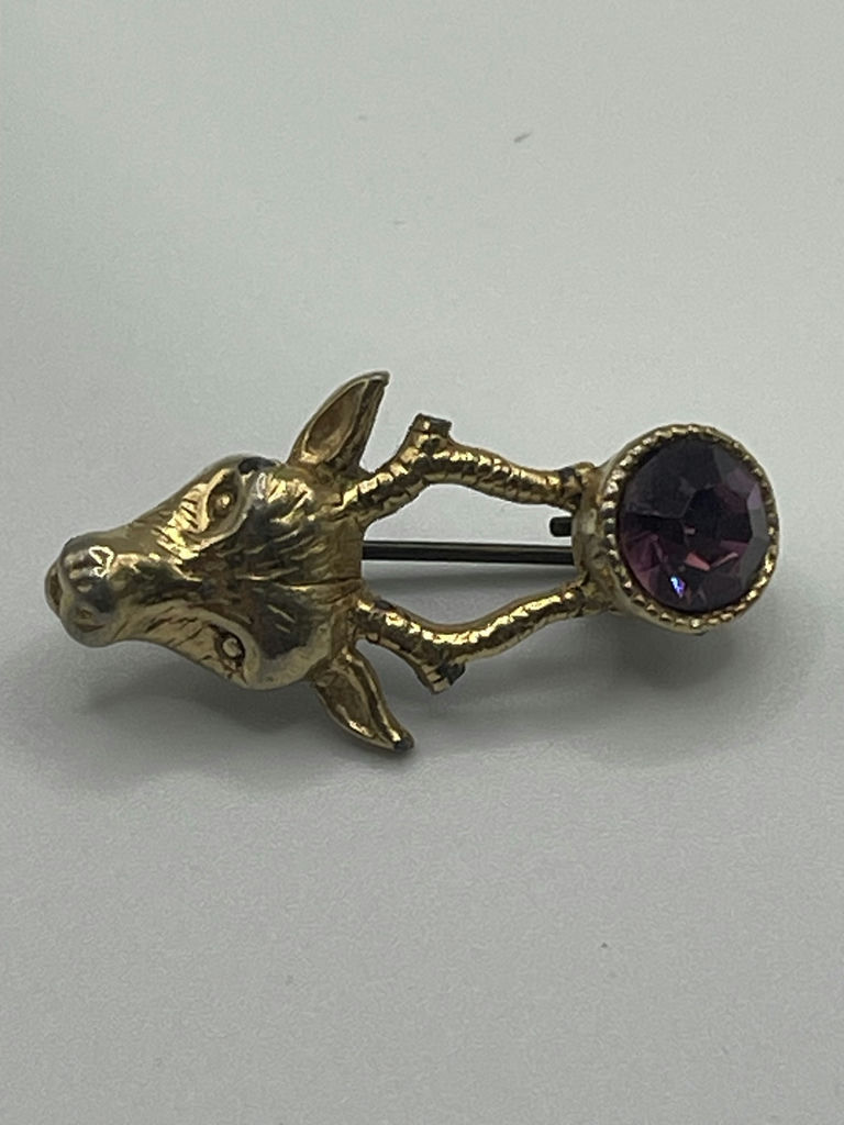 Vintage Brooch Lot - image 9 of 17