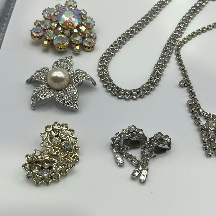 Various Vintage Jewelry - image 2 of 15