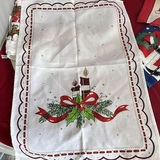 Christmas Vintage Linens - thumbnail 8 of 15
