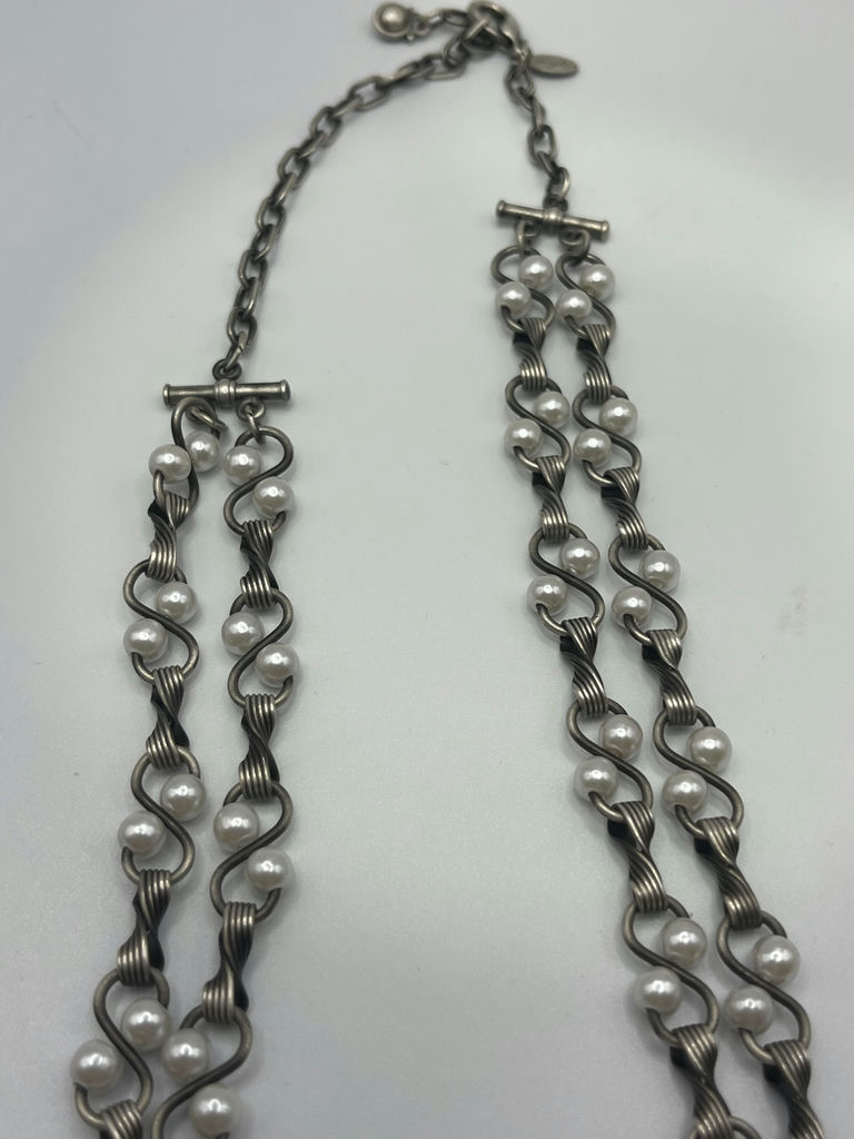 Vintage Necklace And Earrings - image 18 of 19