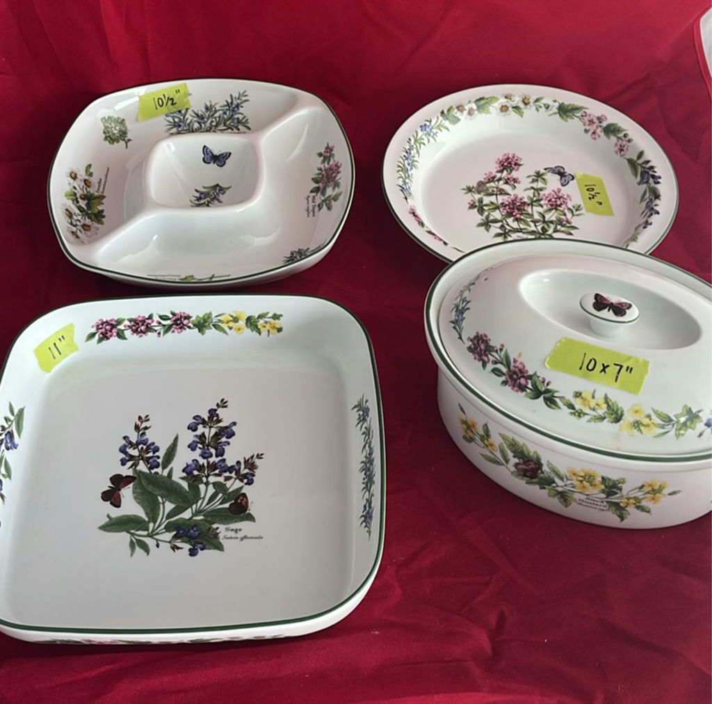 Worcester Herbs Serving Pieces - image 1 of 13