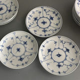 Royal Copenhagen Blue Fluted Half Lace Dinnerware - thumbnail 11 of 28