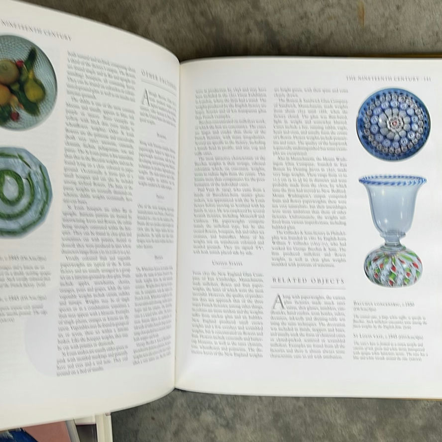 Books On Glass Collecting - image 13 of 20
