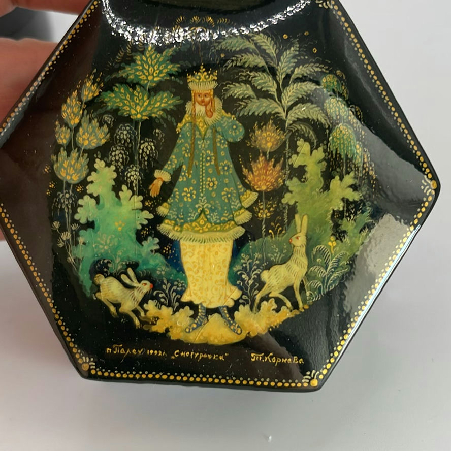 Handpainted Russian Lacquer Boxes - image 12 of 15