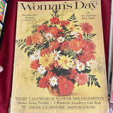 Expo 67 Book, Poster And Other Vintage Magazines And Newspapers, Plus Slides - thumbnail 21 of 27