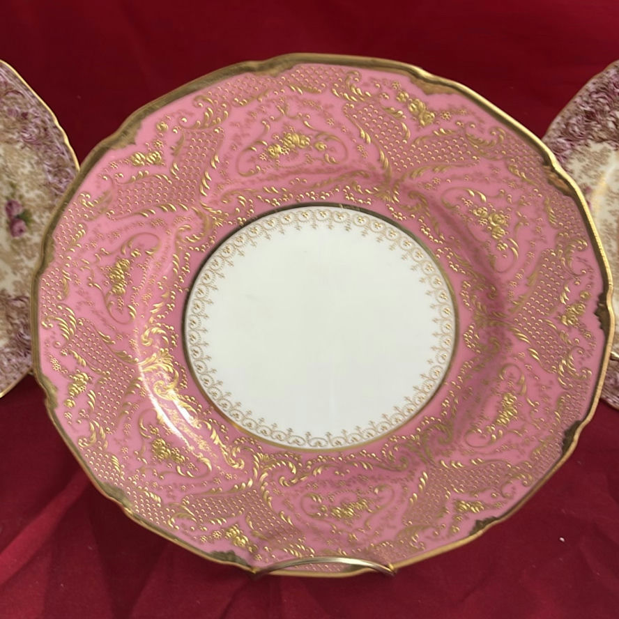Vintage Royal Doulton And Royal Worcester Plates - image 7 of 18
