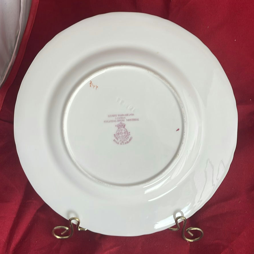 Vintage Royal Doulton And Royal Worcester Plates - image 12 of 18