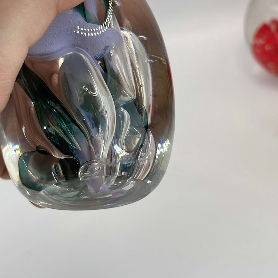 5 Paperweights - image 12 of 21