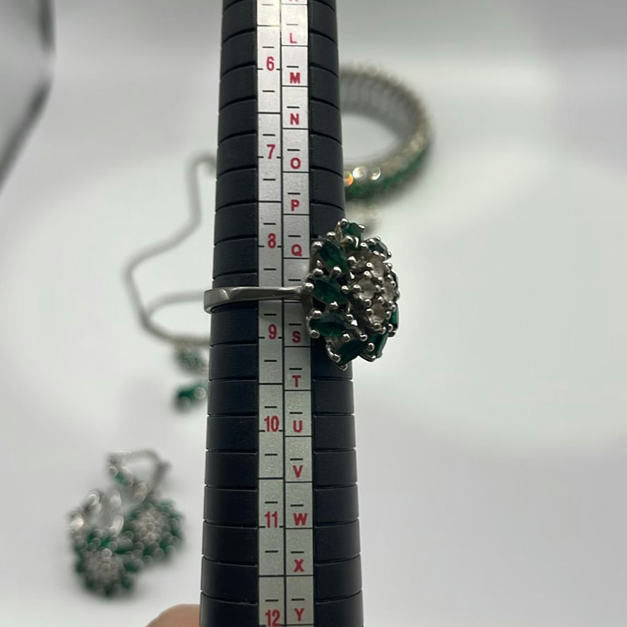 Green Stone Jewelry - image 9 of 10