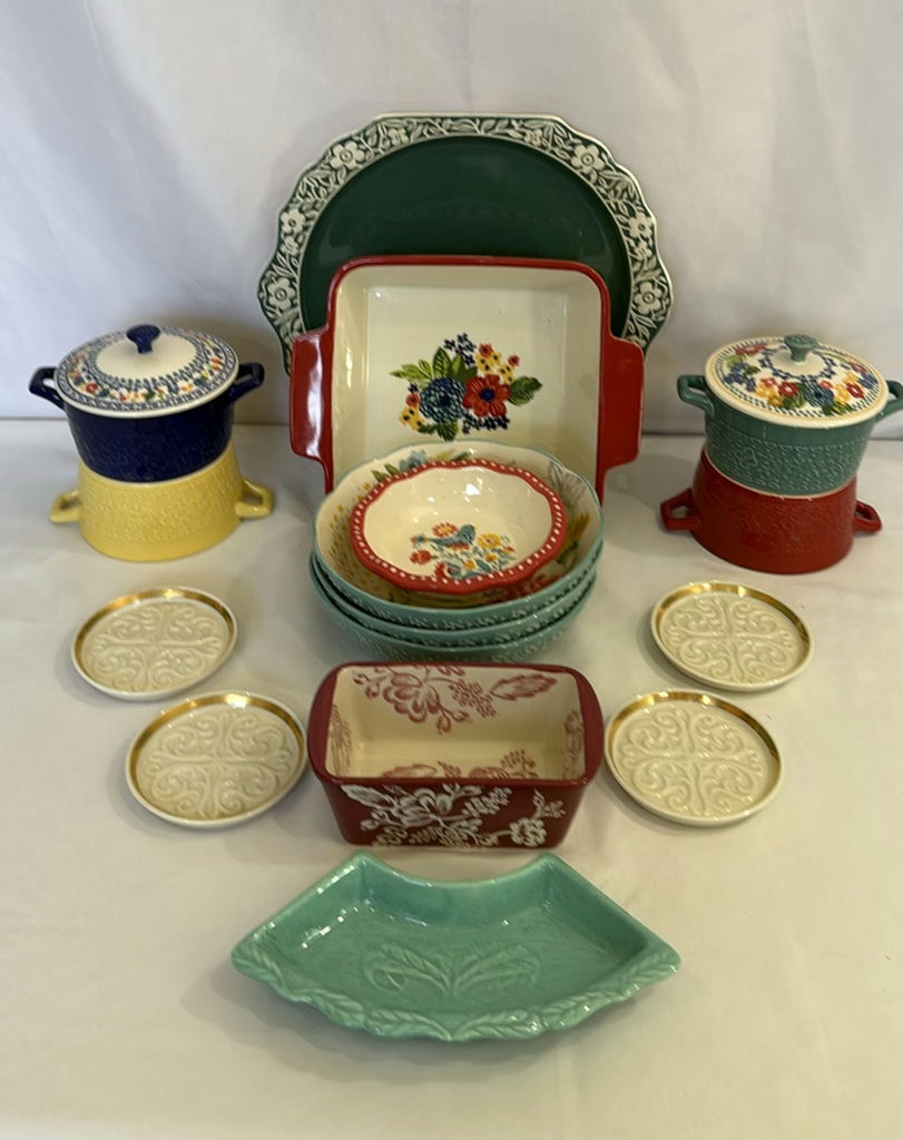 Colorful Dishware - image 10 of 11