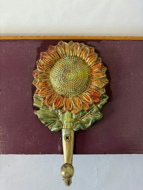 4 decorative Wood with Coat Hooks - image 3 of 9