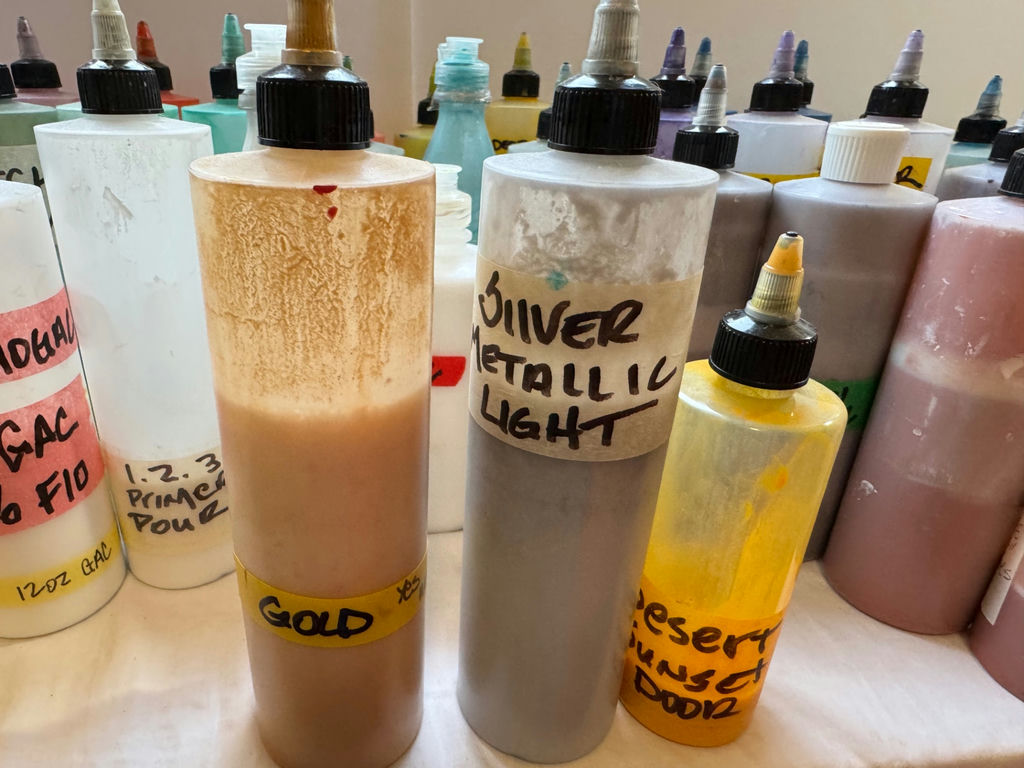 Assorted liquid paints and colorants in squeeze bottles - image 5 of 11