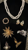 Costume Pearl and Gold Toned Jewelry - thumbnail 3 of 4