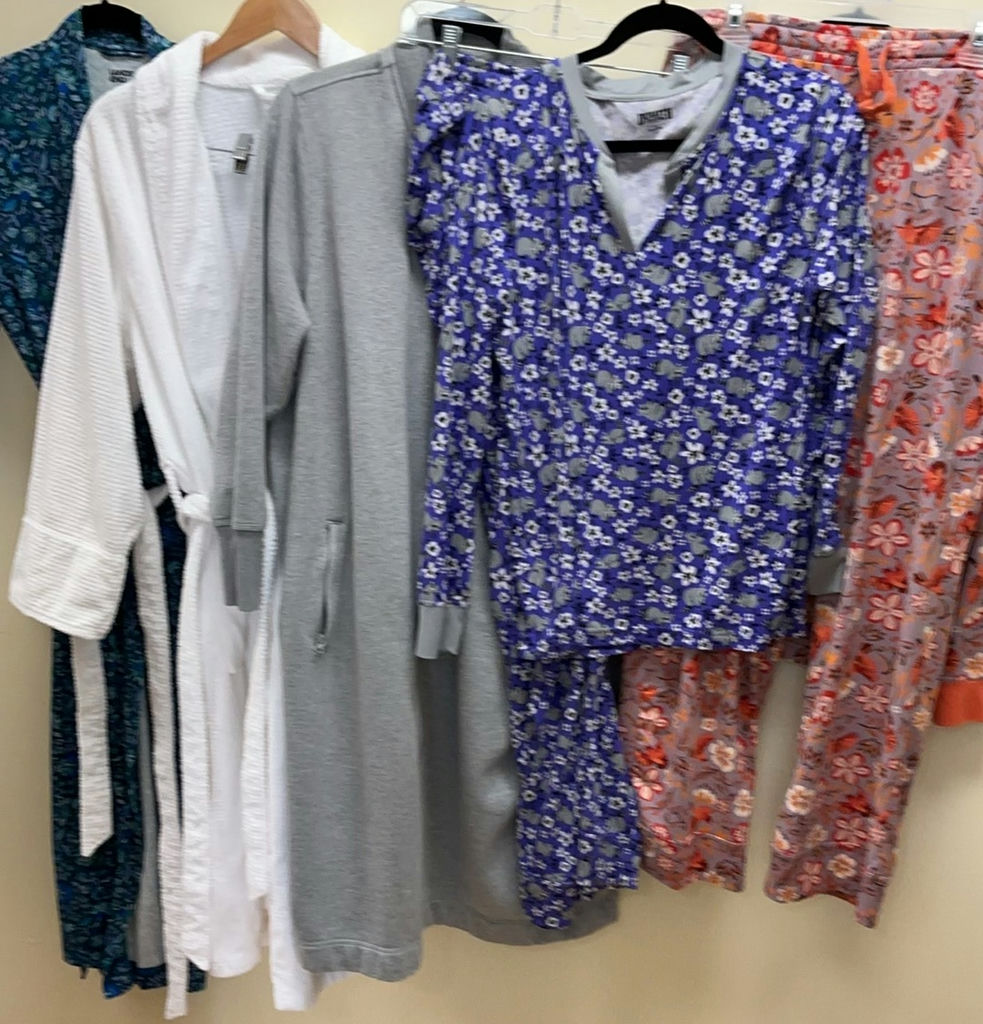 Sleepwear - image 1 of 14