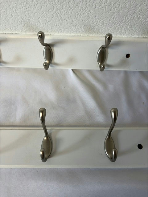 4 decorative Wood with Coat Hooks - image 6 of 9