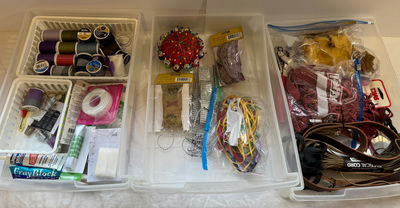 Complete Crafting Lot - Image 1 of 5
