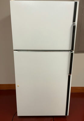 Kenmore Refrigerator - Image 1 of 7