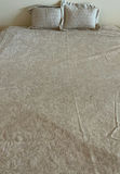 Queen Bedding - thumbnail 3 of 6