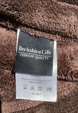 Brown plush blankets/throws - thumbnail 2 of 3