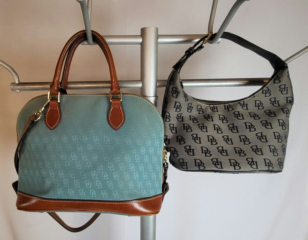 2 Vintage Dooney & Bourke Shoulder Bag Purses - image 2 of 11
