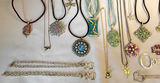 Lot of 20 Costume Jewelry Necklaces - thumbnail 3 of 4