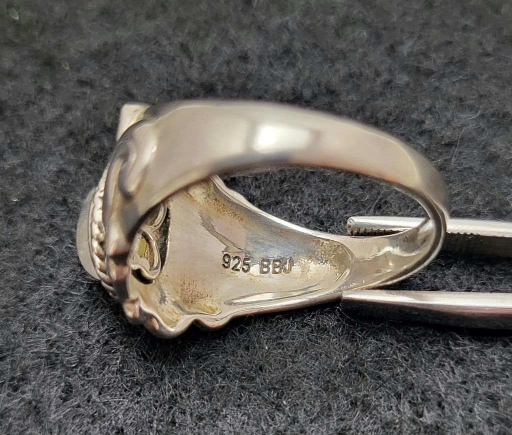 Vintage Sterling Silver Ring w/ Rainbow Moonstone - image 2 of 6