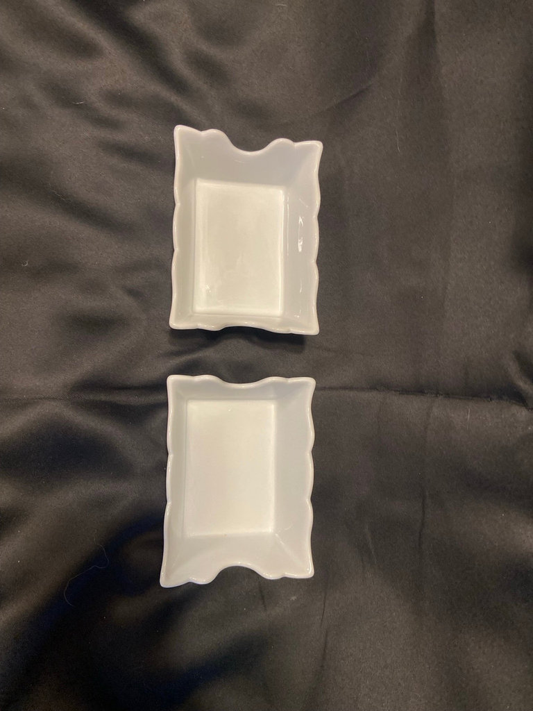 2 Rectangular Trinket Dishes - image 2 of 4