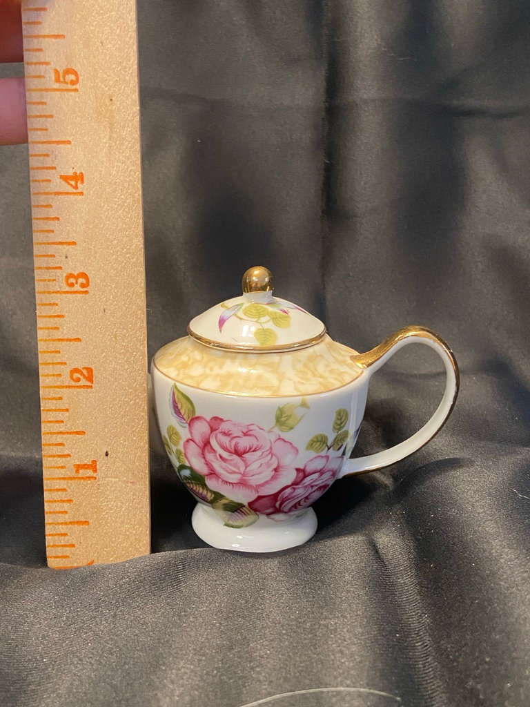Miniature hand-painted ceramic teapot - image 6 of 6