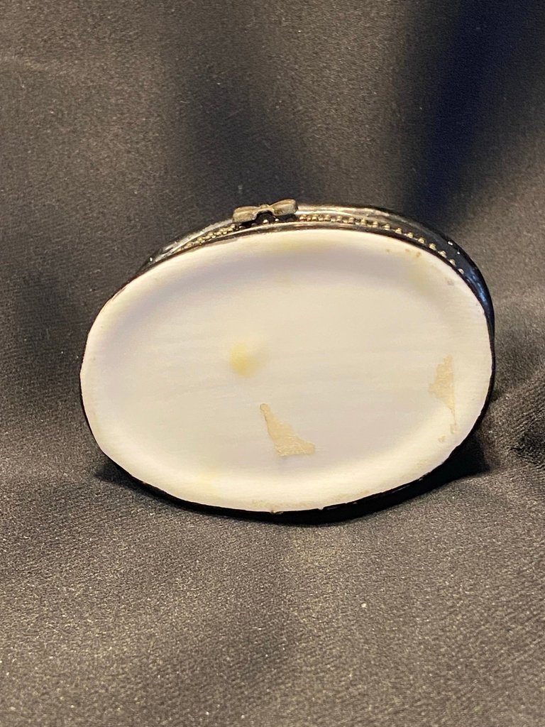 High Heal Trinket Box - image 4 of 5