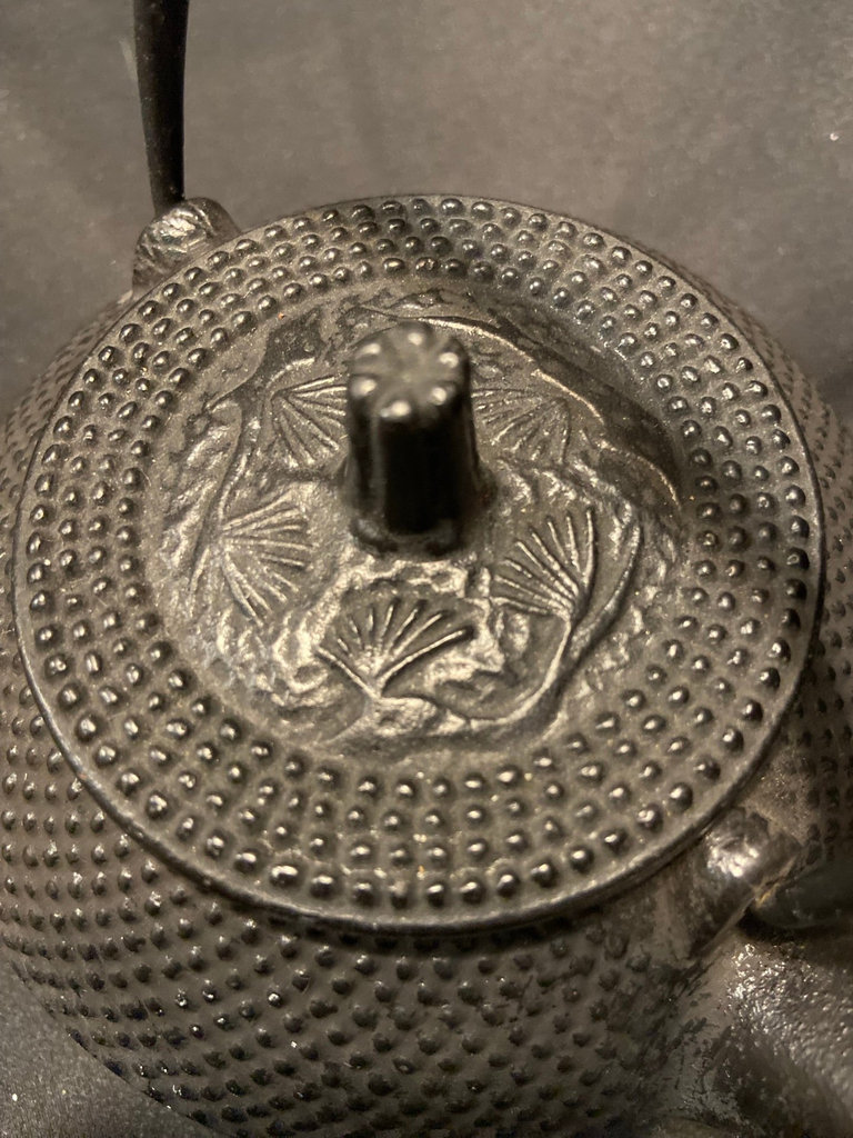Japanese cast iron teapot - image 2 of 5