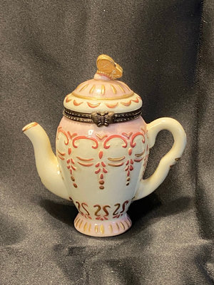 Vintage Mini Ceramic Trinket Box - Image 1 of 6