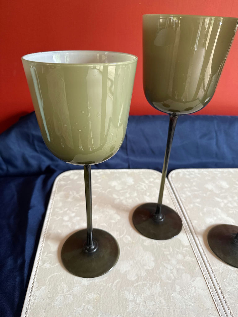 Olive-green stemmed wine goblets - image 3 of 3