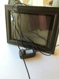 Quantaray Sunpak 10.4-inch digital photo frame with manual and power adapter - thumbnail 2 of 2