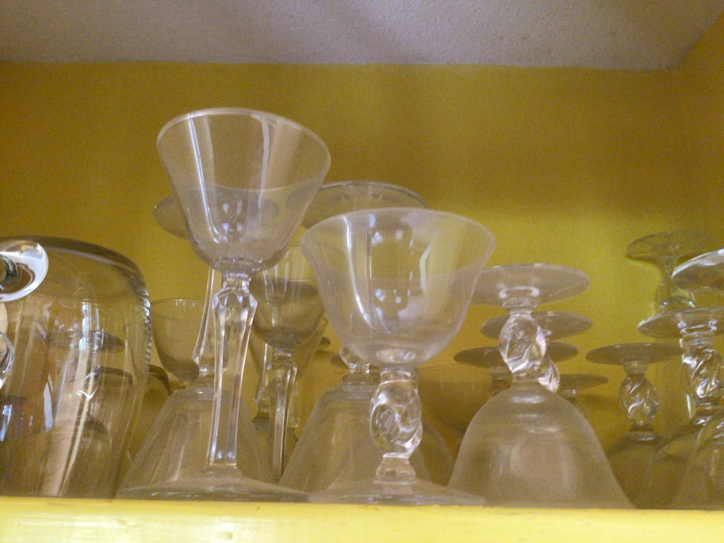 Assorted Glass Stemware - image 3 of 4