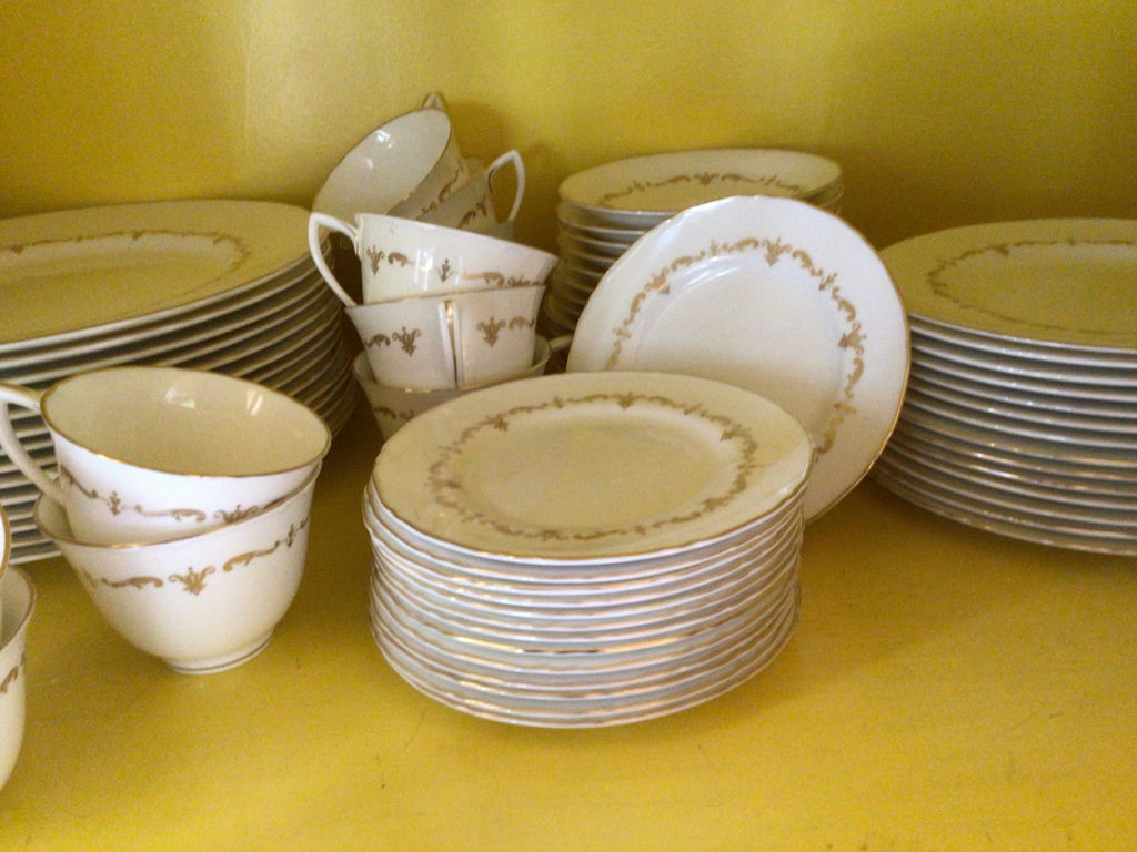 White porcelain dinnerware set with gold trim - image 3 of 5