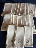 Embroidered white linen napkins set - thumbnail 1 of 3