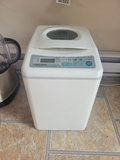 Black & Decker All-in-One Pro Automatic Breadmaker - thumbnail 2 of 3