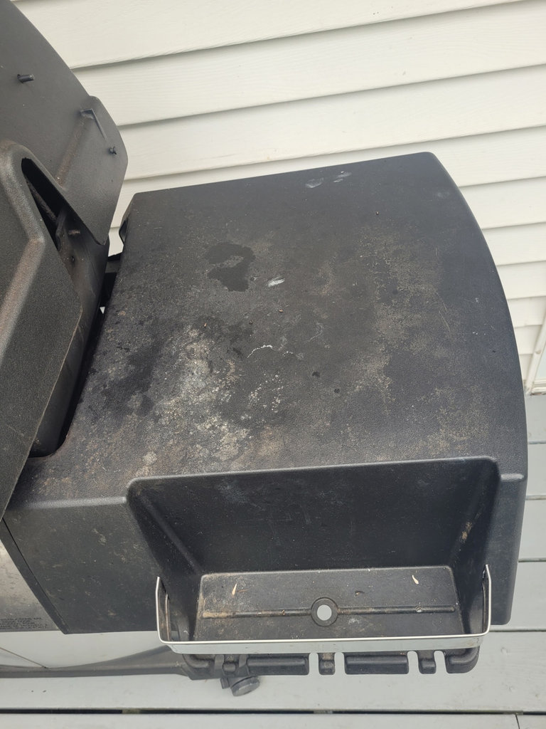 Broil King Signet Gas Grill with Cover - image 5 of 11