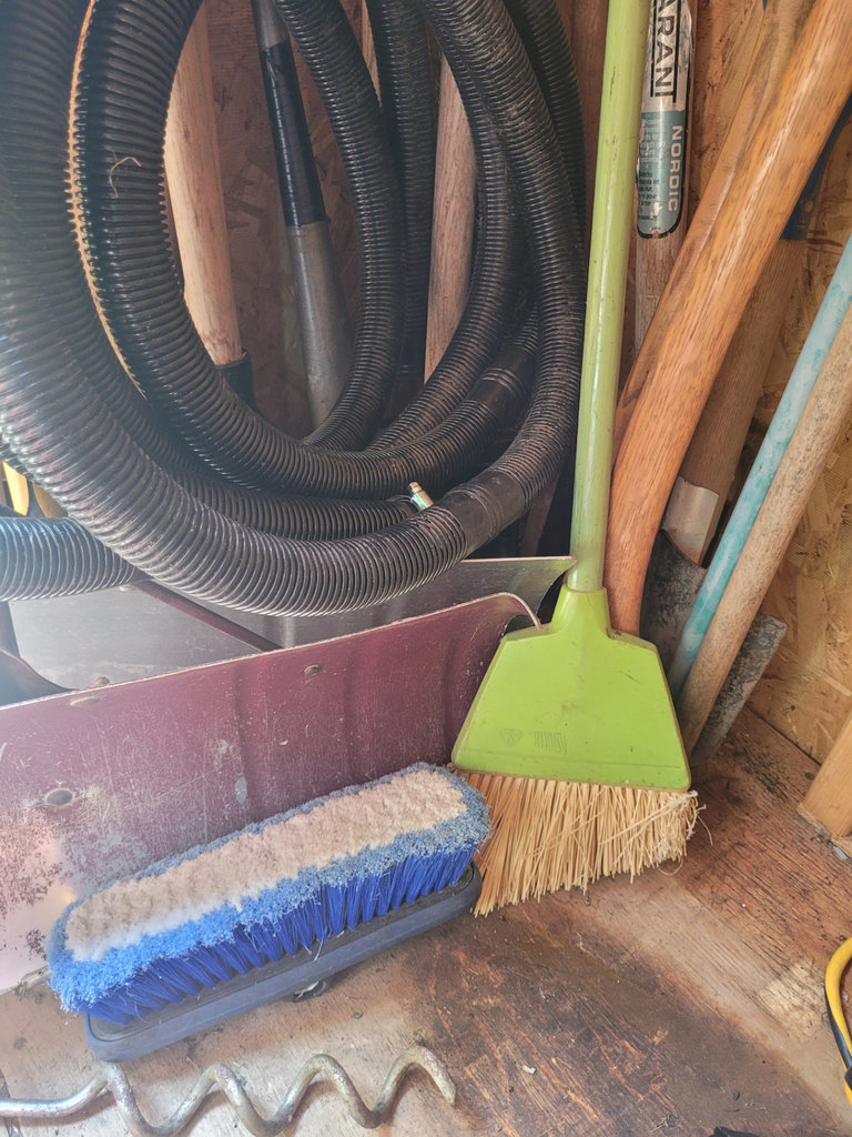 Assorted Gardening and Outdoor Tools - image 1 of 18