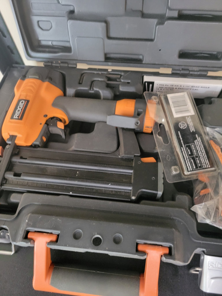 Ridgid Brad Nailer with Carrying Case - image 2 of 2