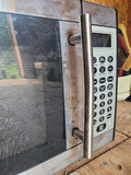 Danby Household Microwave Oven Model DMW1148SS - thumbnail 6 of 12