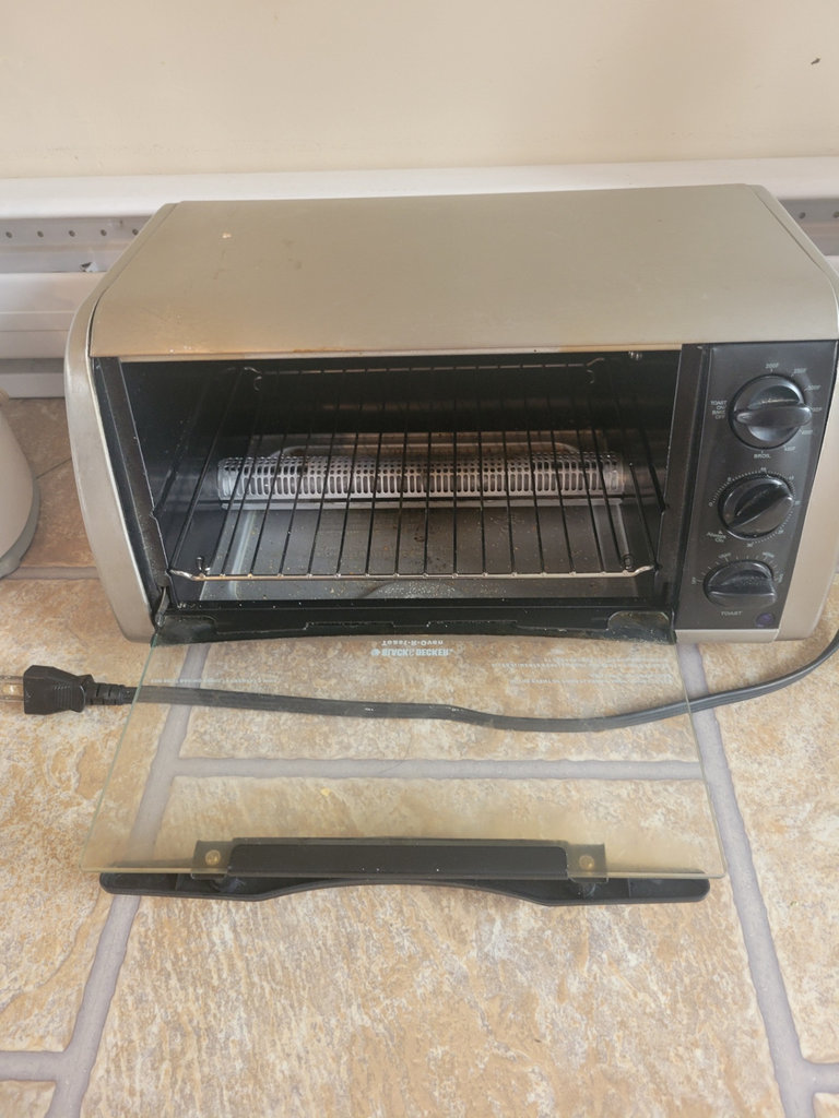 Black & Decker Toast-R-Oven Toaster Oven - image 2 of 2