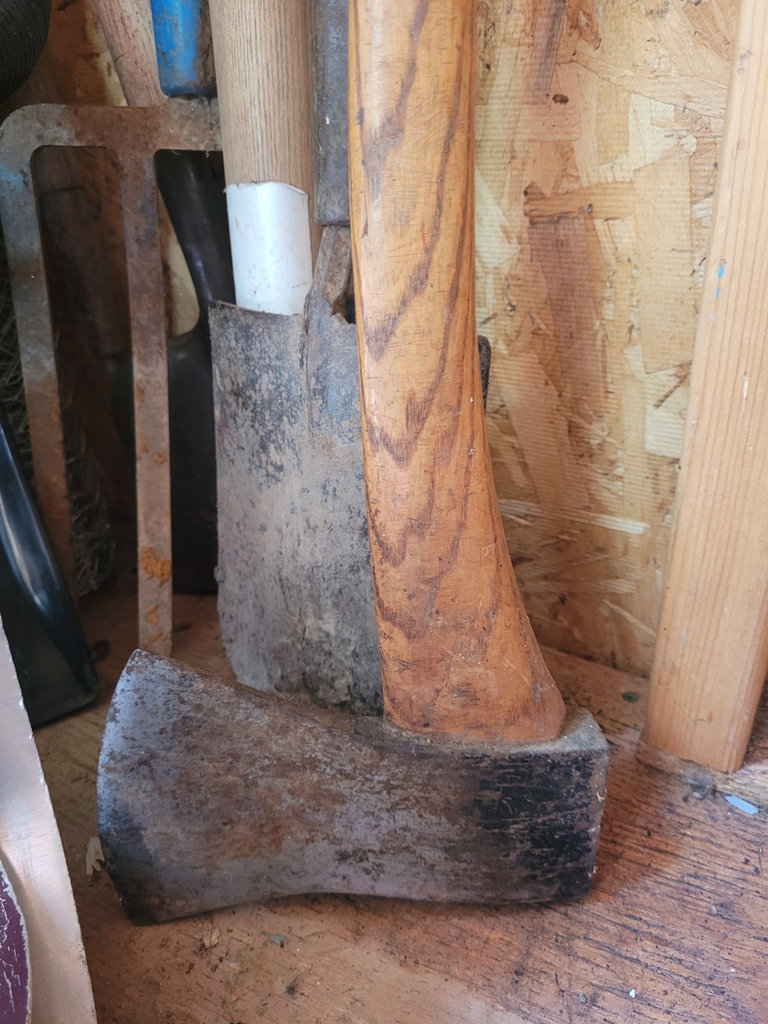 Assorted Gardening and Outdoor Tools - image 6 of 18