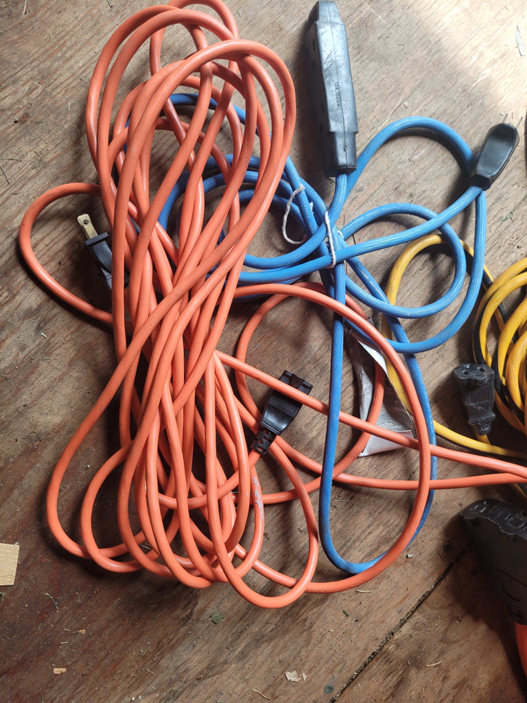 Assorted Extension Cords and Electrical Cables - image 10 of 14