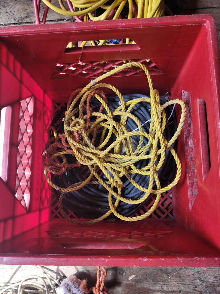 Assorted Extension Cords and Electrical Cables - image 3 of 14