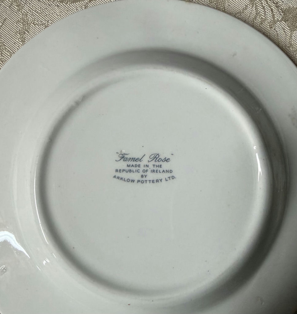 3 Pc Lot Vintage Irish Pottery - image 2 of 4