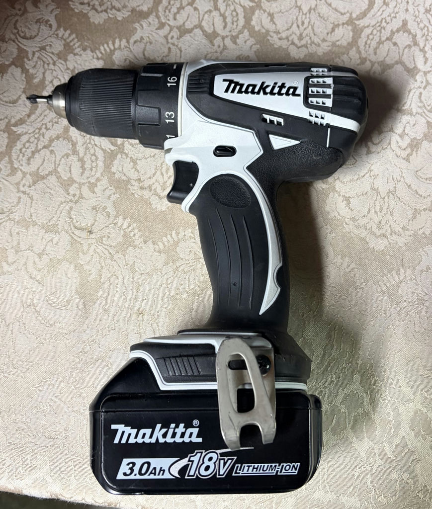 Makita Cordless Drill - image 2 of 2