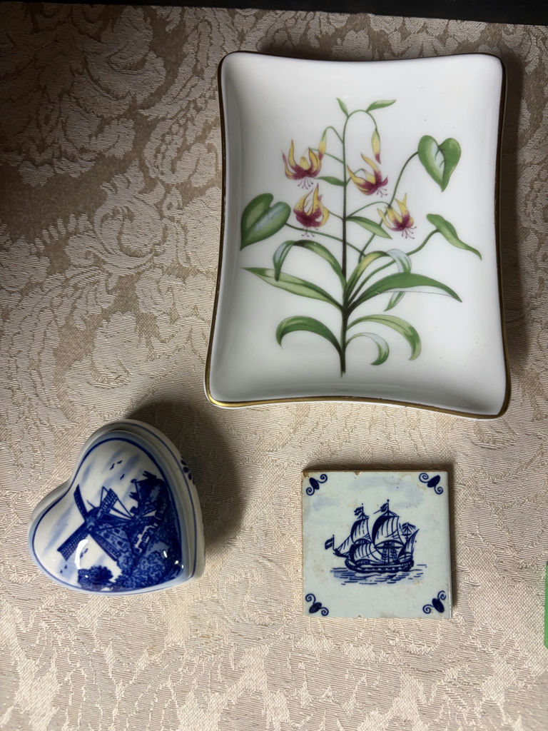 Vintage Lot of Smalls Limoges, Minton etc - image 3 of 5