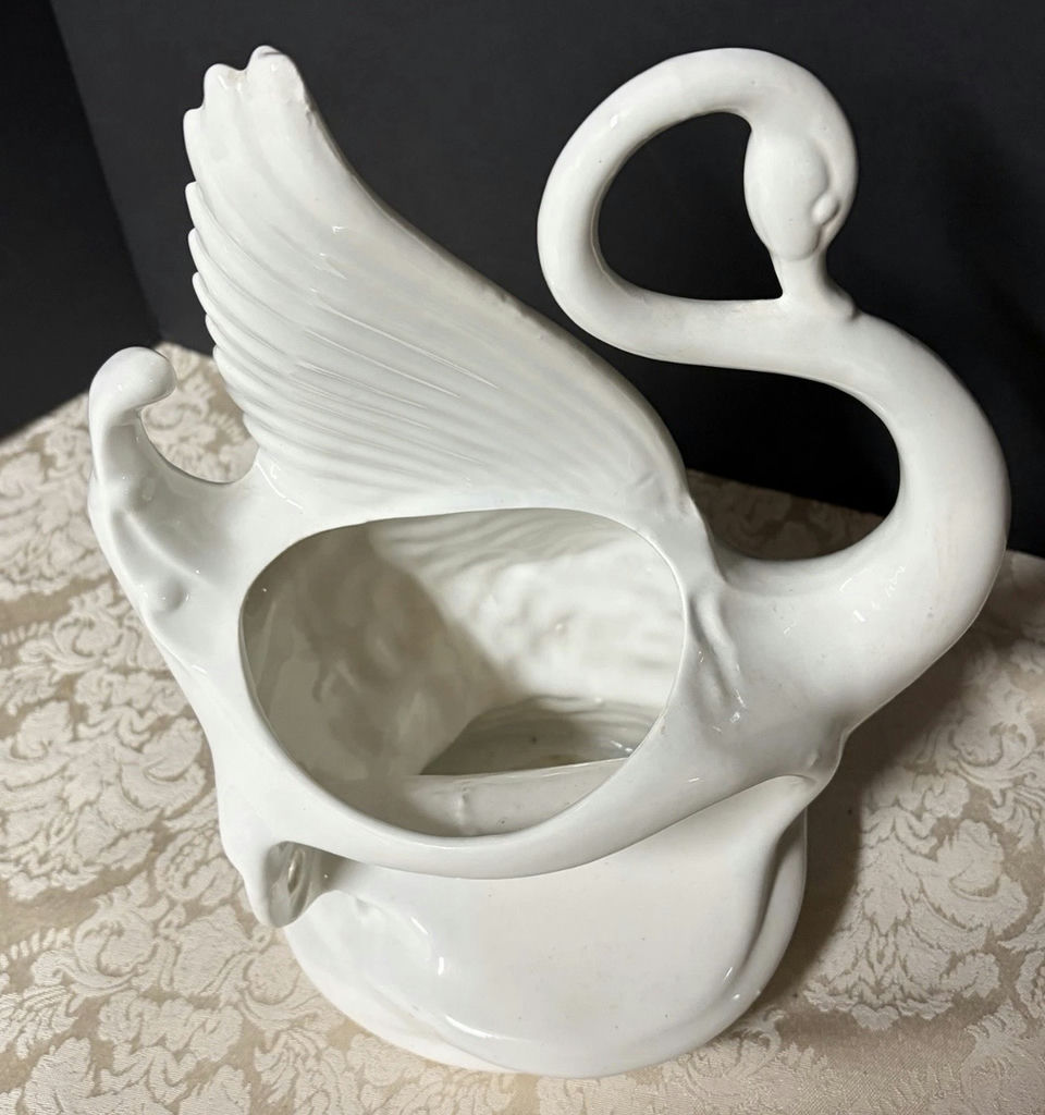 Vintage White Swan TV Lamp Planter Lamp Maddux of California 12" x 9" - image 2 of 3
